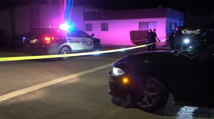 রোববার (৩ মার্চ) ক্যালিফোর্নিয়ার কিং সিটি এলাকার একটি বাড়িতে বন্দুক হামলার ঘটনা ঘটে /ছবি: সংগৃহীত
